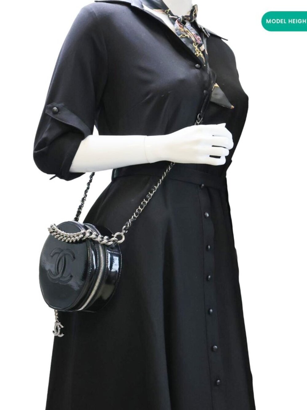 Chanel  Round as Earth Patent Leather Crossbody Bag Black - Picture 2 of 15
